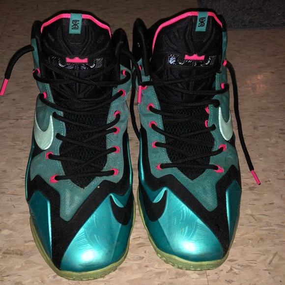 Nike Other - LeBron 11 South Beach